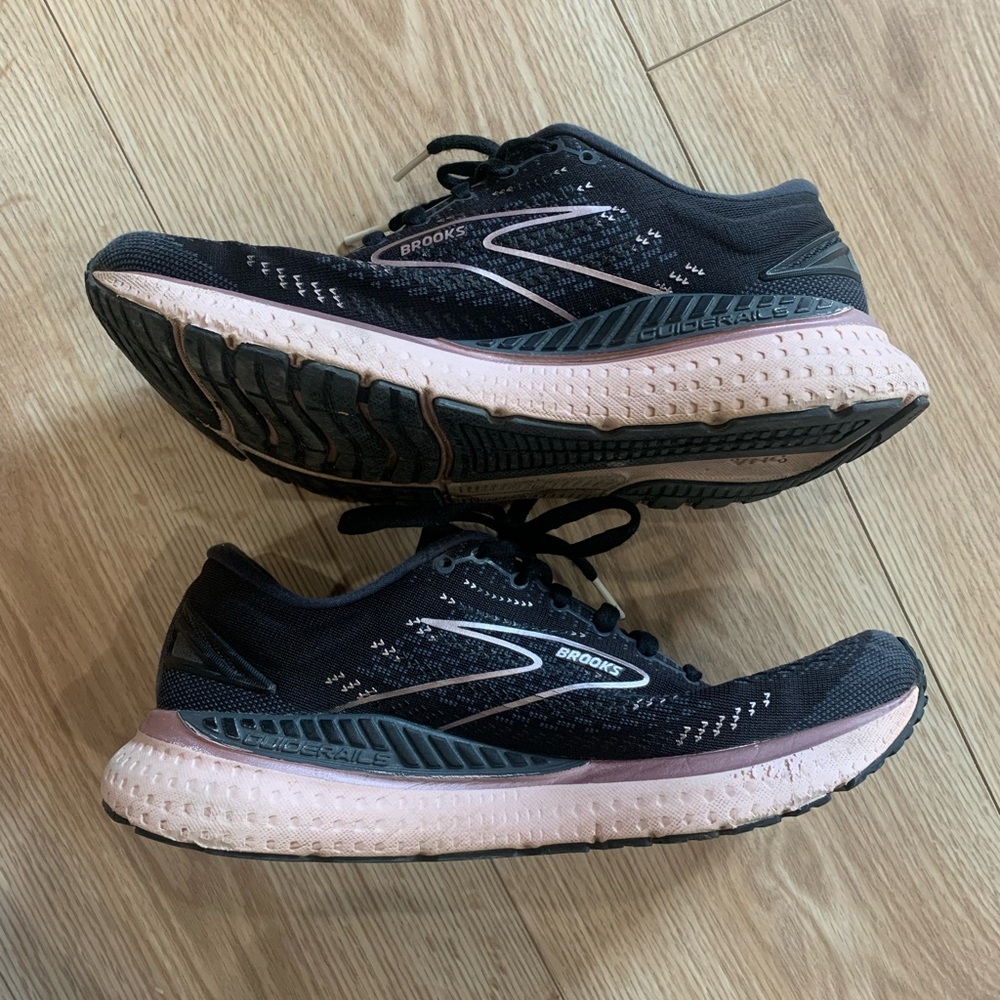 Brooks Women's Black and Light Pink Athletic Shoes
